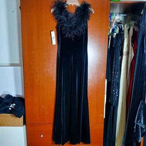 Vintage Jeffrey and Dara BEAUTIFUL GOWN